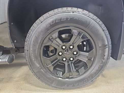 Certified 2019 Chevrolet Tahoe LS w/ Enhanced Driver Alert Package AWD/4WD image 39