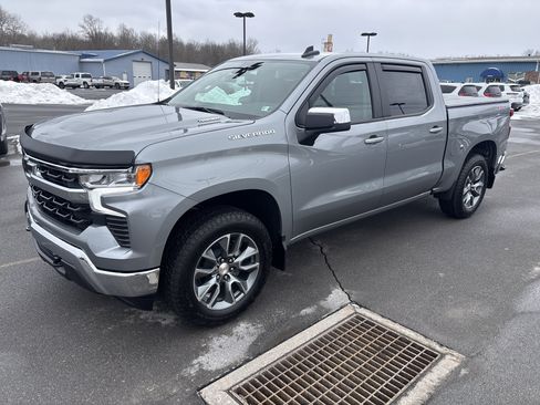 New 2026 Chevrolet Silverado 1500 LT image 8