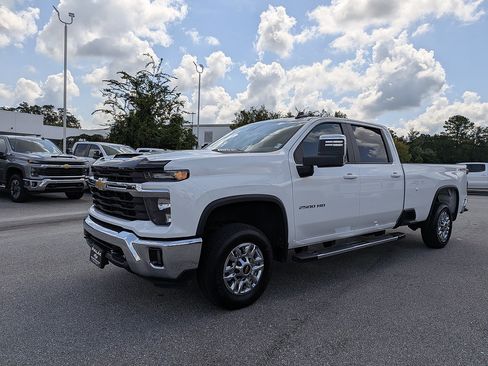Certified 2025 Chevrolet Silverado 2500 LT w/ Convenience Package AWD/4WD image 7