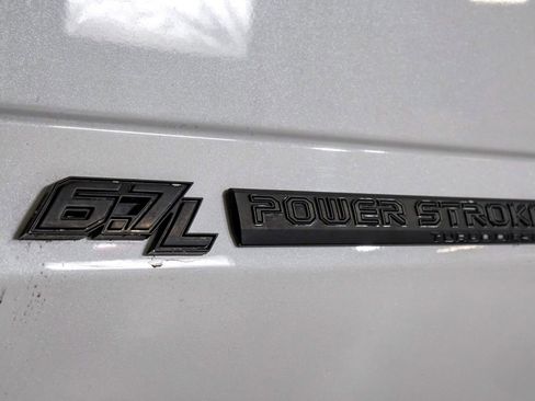 Used 2022 Ford F250 Lariat w/ Tremor Off-Road Package image 44