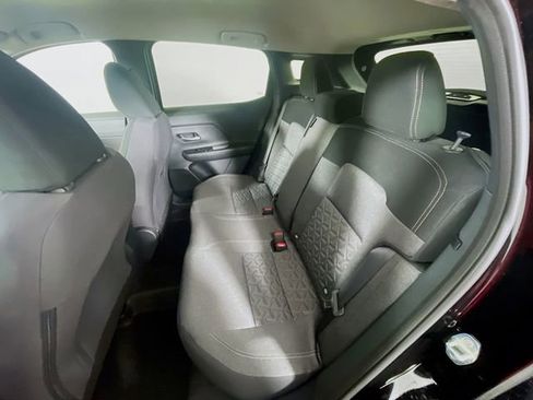 Used 2025 Nissan Kicks SV FWD image 14