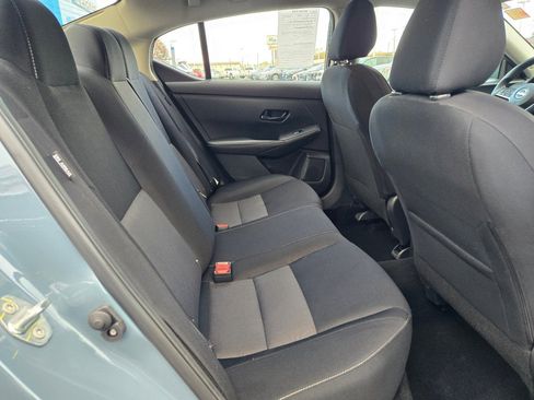 Used 2024 Nissan Sentra SV image 9