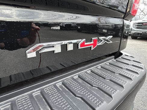 New 2026 GMC Sierra 1500 AT4X image 9