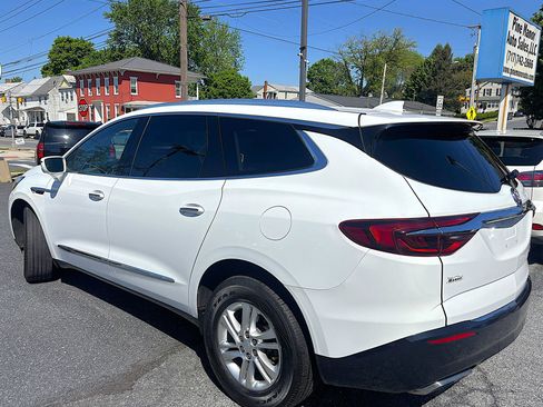Used 2019 Buick Enclave Essence AWD/4WD image 4