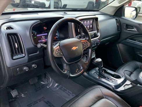 Used 2020 Chevrolet Colorado Z71 image 17