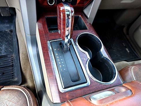 Used 2010 Ford F150 King Ranch image 26