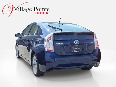 Used 2013 Toyota Prius Five image 5