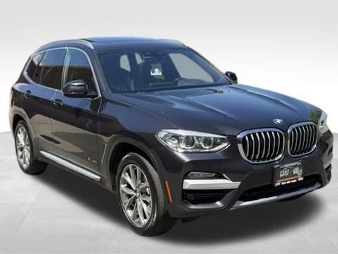 Used 2018 BMW X3 xDrive30i AWD/4WD image 3