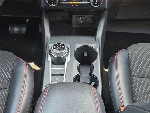 Used 2025 Ford Escape ST-Line AWD/4WD image 12