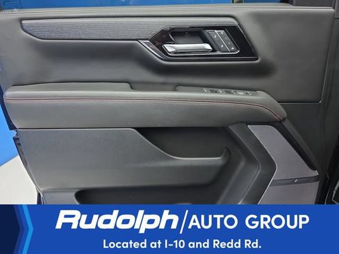Used 2025 GMC Yukon AT4 Ultimate w/ LPO, Floor Liner Package AWD/4WD image 13