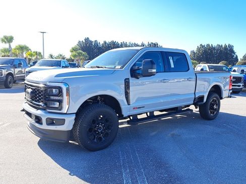 New 2026 Ford F350 Lariat w/ Black Appearance Package AWD/4WD image 4