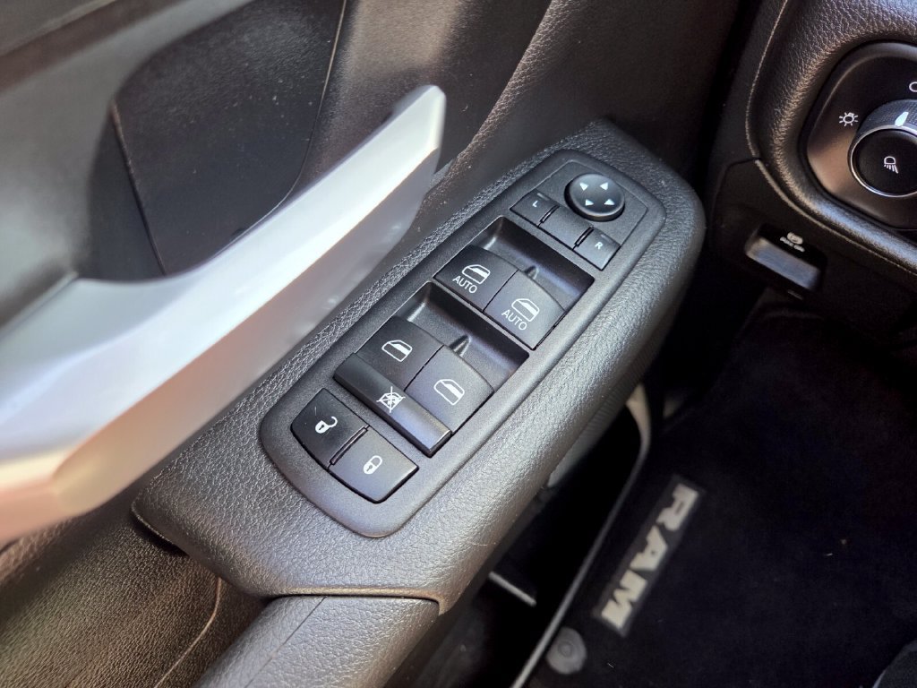 Used 2023 RAM 1500 Tradesman AWD/4WD image 22