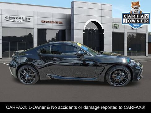 Used 2024 Subaru BRZ Limited RWD image 2