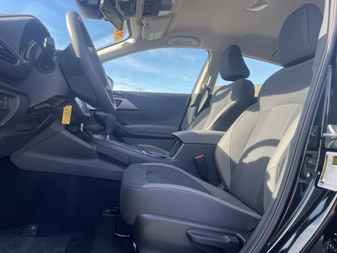 Used 2025 Subaru Impreza 2.0i image 12