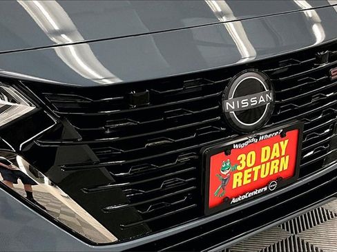 New 2025 Nissan Sentra SR w/ SR Premium Package image 14