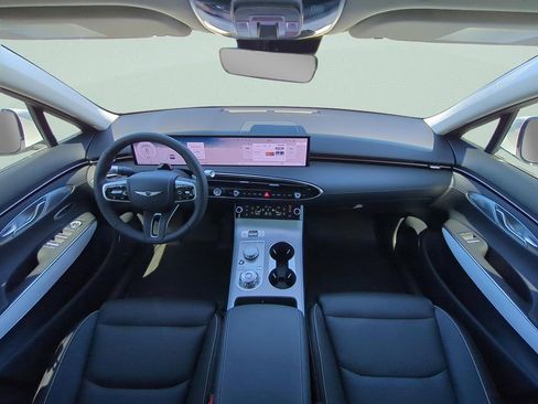 New 2026 Genesis GV70 2.5T Advanced AWD/4WD image 11