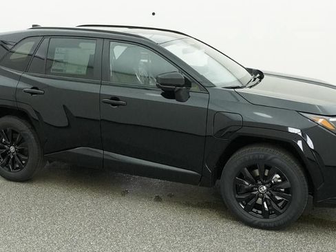 New 2026 Toyota RAV4 SE AWD/4WD image 12