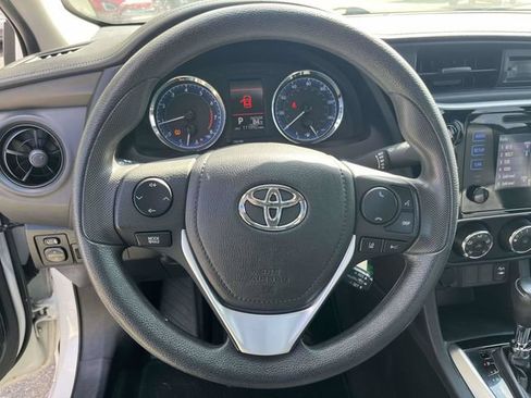 Used 2017 Toyota Corolla L FWD image 22