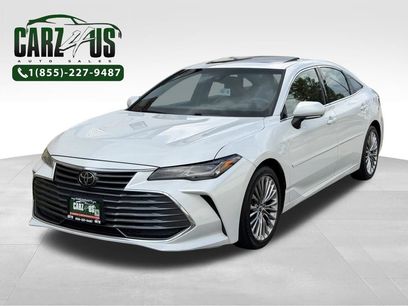 Used 2019 Toyota Avalon Limited w/ All Weather Liner Package