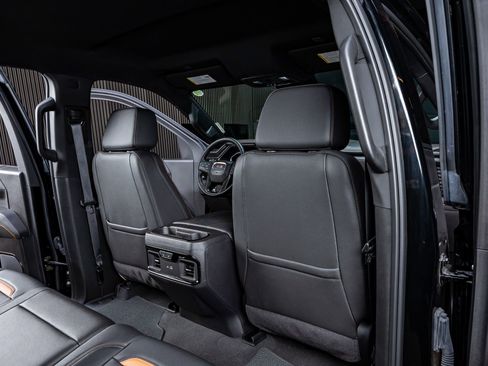 Used 2024 GMC Sierra 1500 AT4 w/ AT4 Preferred Package image 31