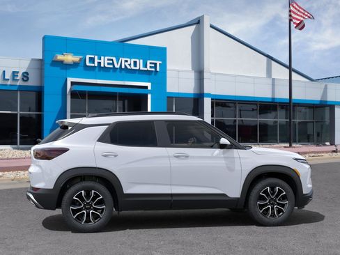 New 2025 Chevrolet TrailBlazer ACTIV w/ Convenience Package image 9