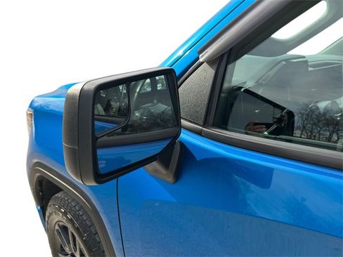 Used 2023 GMC Sierra 1500 Elevation image 19