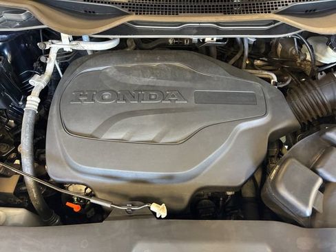 Used 2021 Honda Odyssey LX image 24