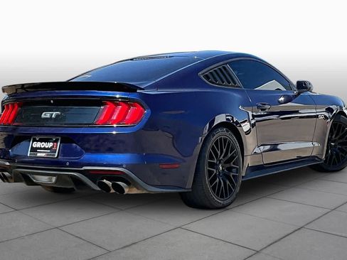Used 2018 Ford Mustang GT RWD image 12
