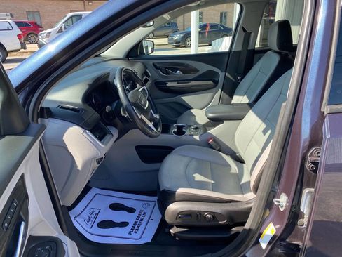 Used 2019 GMC Terrain SLT w/ Preferred Package image 11