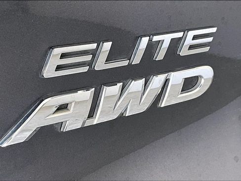 Used 2019 Honda Pilot Elite image 40