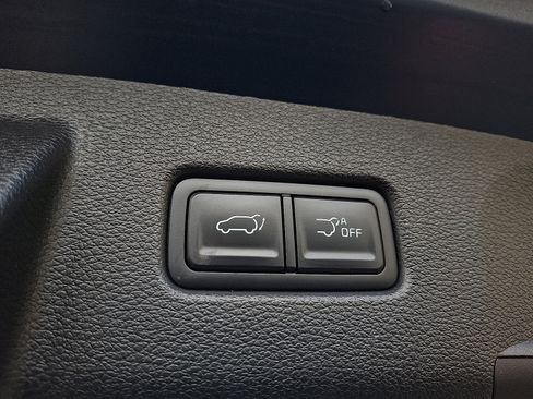 Used 2023 Kia Telluride EX w/ EX Captain's Chair Package image 29