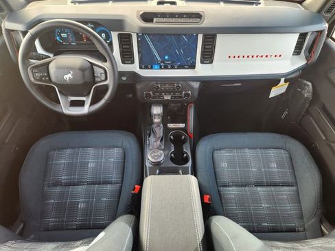 New 2025 Ford Bronco Heritage Edition image 11