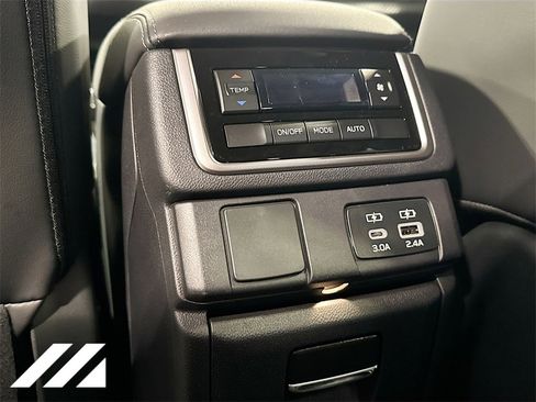 New 2026 Subaru Ascent Premium image 24
