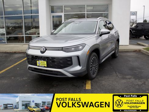 New 2026 Volkswagen Tiguan S image 1