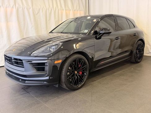 Certified 2024 Porsche Macan GTS AWD/4WD image 1