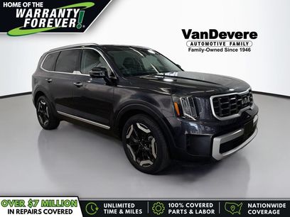 Used 2025 Kia Telluride S