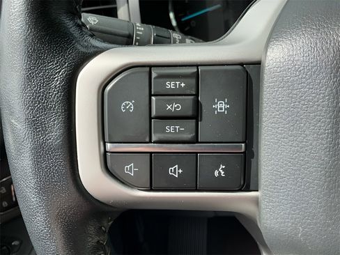 Certified 2023 Ford Expedition Max XLT image 34