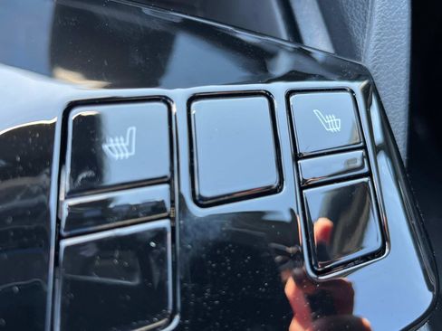 New 2025 Kia Sportage X-Line image 31