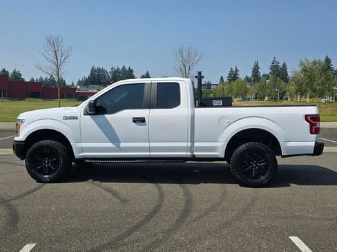 Used 2020 Ford F150 XL w/ Equipment Group 101A Mid AWD/4WD image 2