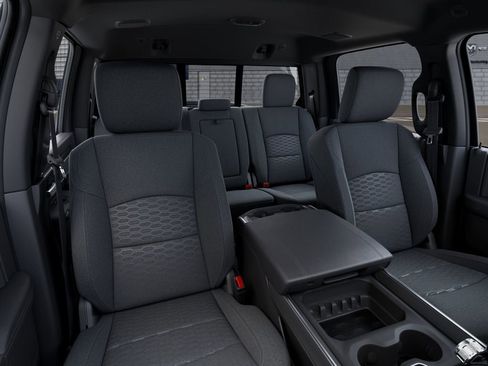 New 2026 RAM 3500 Big Horn AWD/4WD image 16