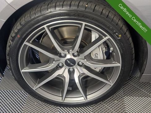 Used 2025 Genesis G70 2.5T AWD/4WD image 9