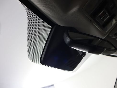 Used 2024 Mitsubishi Eclipse Cross SE AWD/4WD image 17