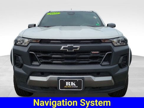 Certified 2025 Chevrolet Colorado Trail Boss image 2