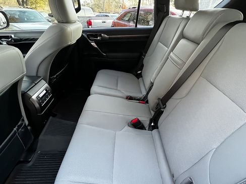 Certified 2023 Lexus GX 460 Premium w/ Black Line Special Edition image 32