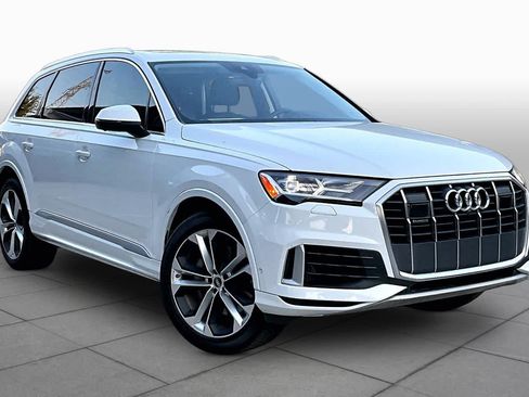 Used 2023 Audi Q7 3.0T Premium Plus AWD/4WD image 3