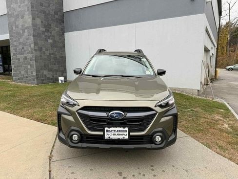 New 2025 Subaru Outback Premium image 11