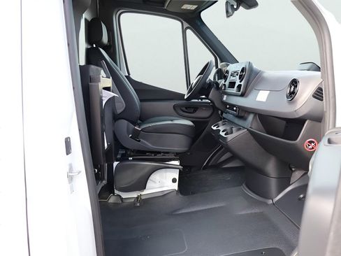 New 2026 Mercedes-Benz Sprinter 144 Cargo image 13