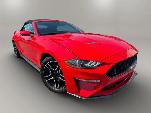 Used 2018 Ford Mustang Premium RWD image 2