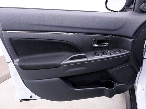 New 2026 Mitsubishi Outlander Sport ES image 7