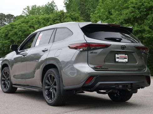 New 2026 Toyota Highlander XLE AWD/4WD image 3